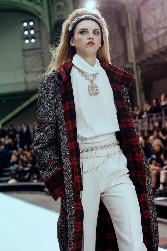 Chanel AW17 womenswear paris dazed 12