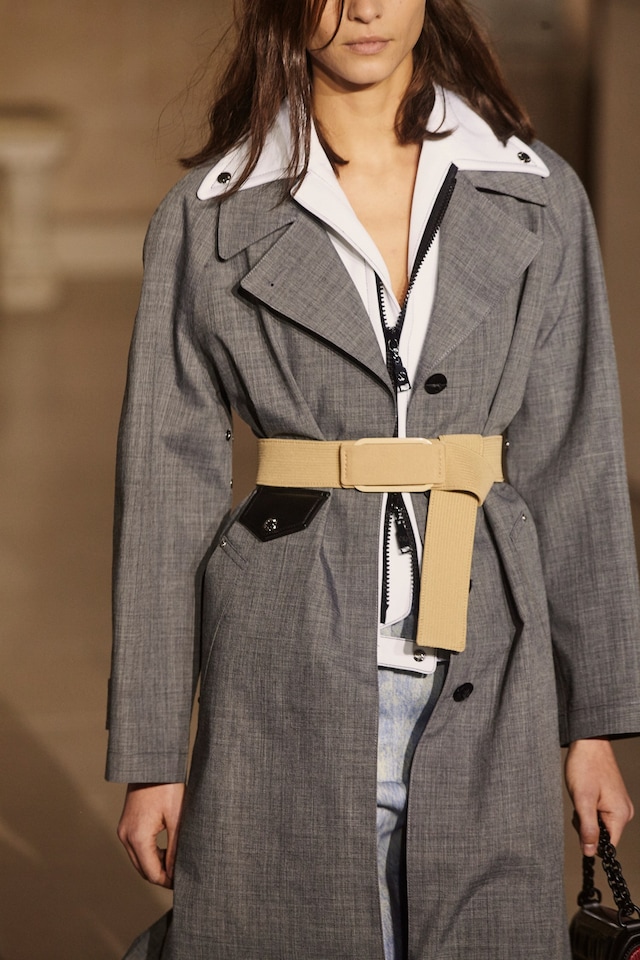 Louis Vuitton AW17 womenswear paris dazed 34