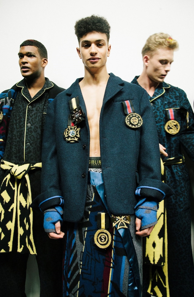 SIBLING AW16 4 8