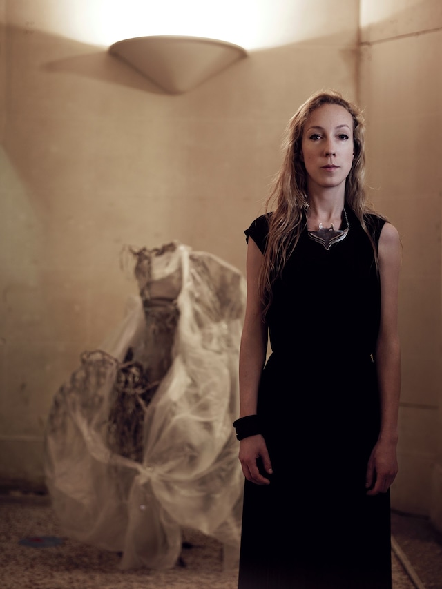 Iris van Herpen_Photo courtesy of Jean Baptiste Mo 9