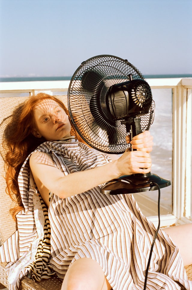 camper eckhaus latta beach spain sunny campaign 7