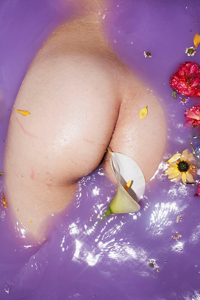 Maisie Cousins’ grass, peonie, bum 5