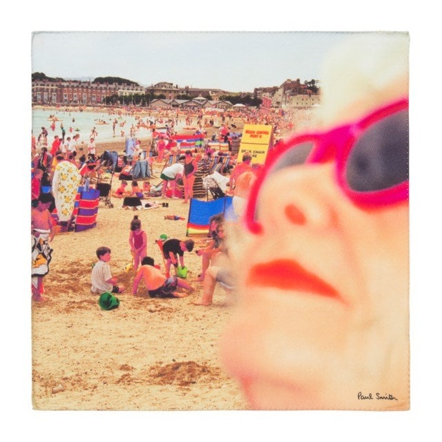 PAUL SMITH X MARTIN PARR photography beach 5