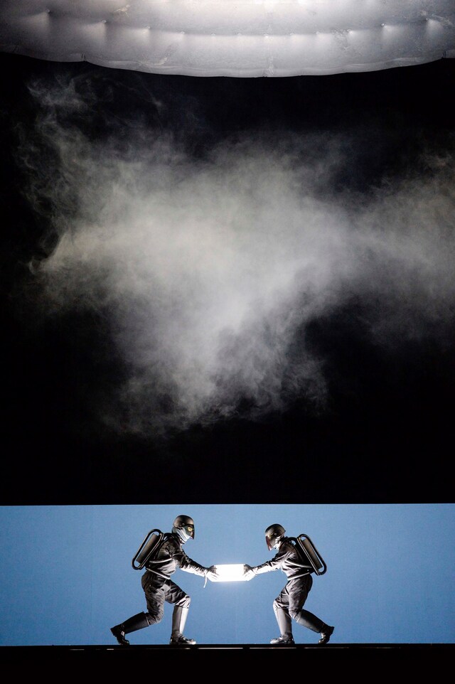 gareth pugh opera antigona costume design video game 0