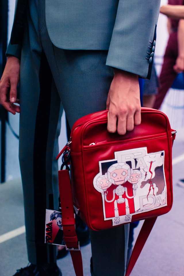 prada ss18 show milan menswear comic james jean 24