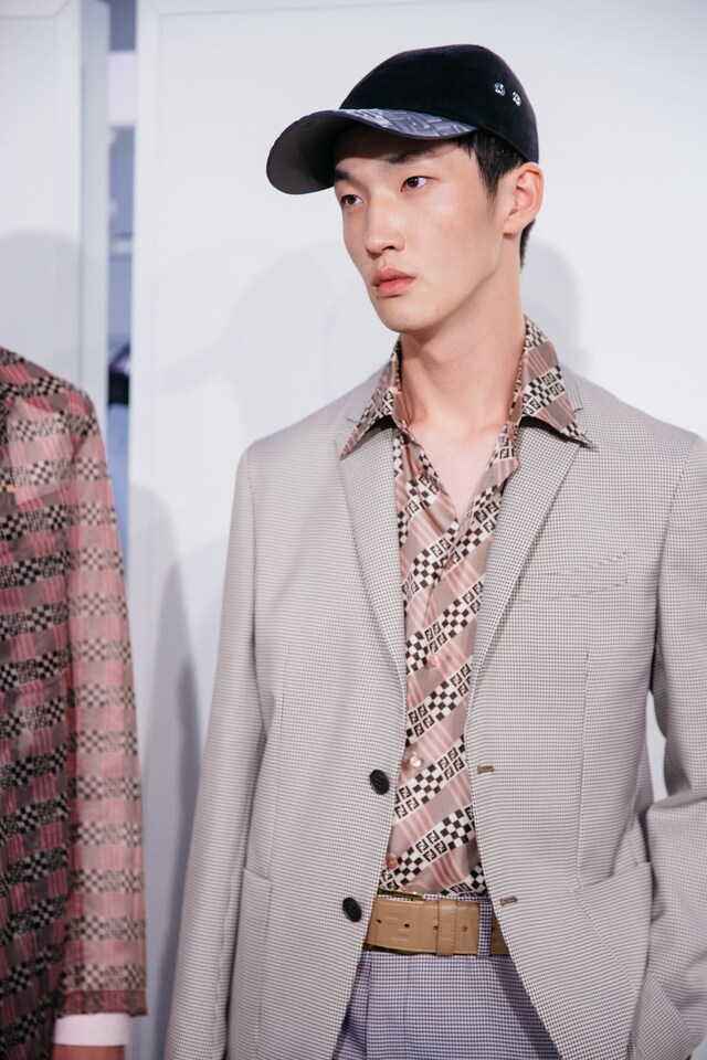 SS18 Fendi Mens Milan Fashion Week Dazed June 16