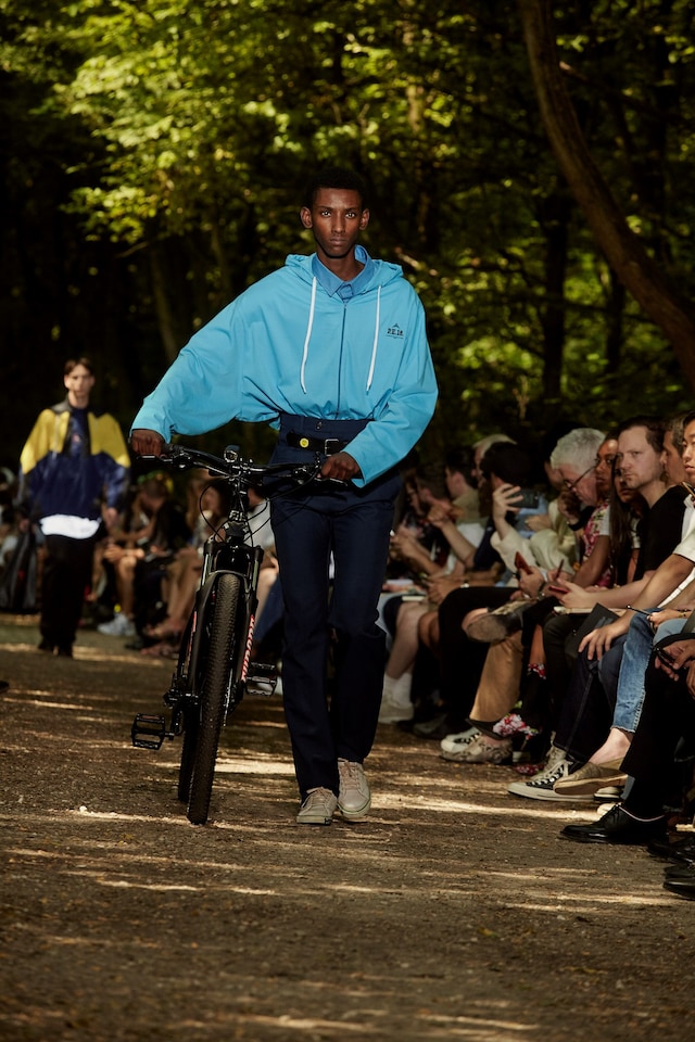 balenciaga ss18 menswear paris dads kids 2