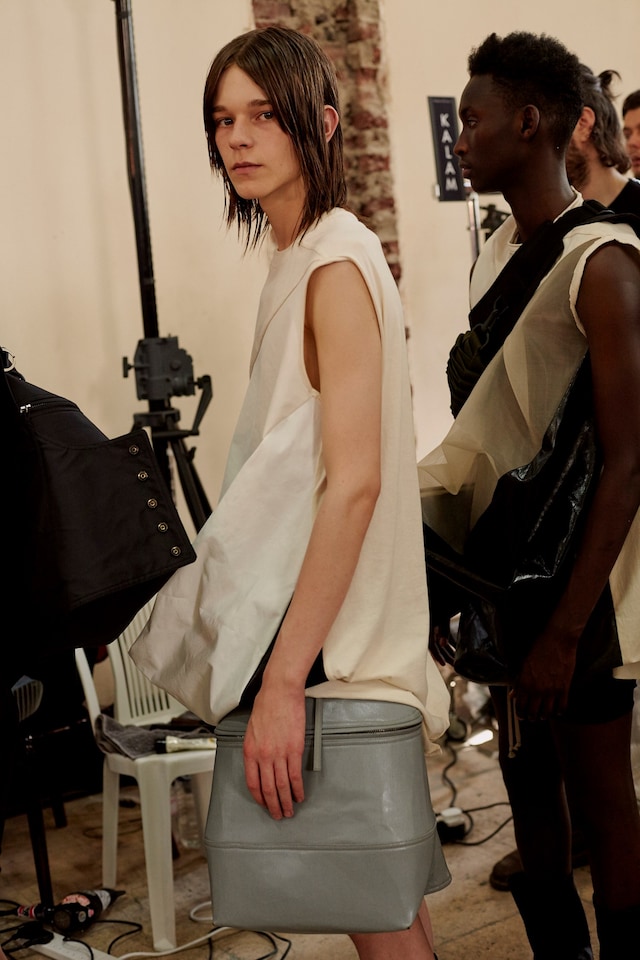 Rick Owens SS18 menswear paris show backstage 12