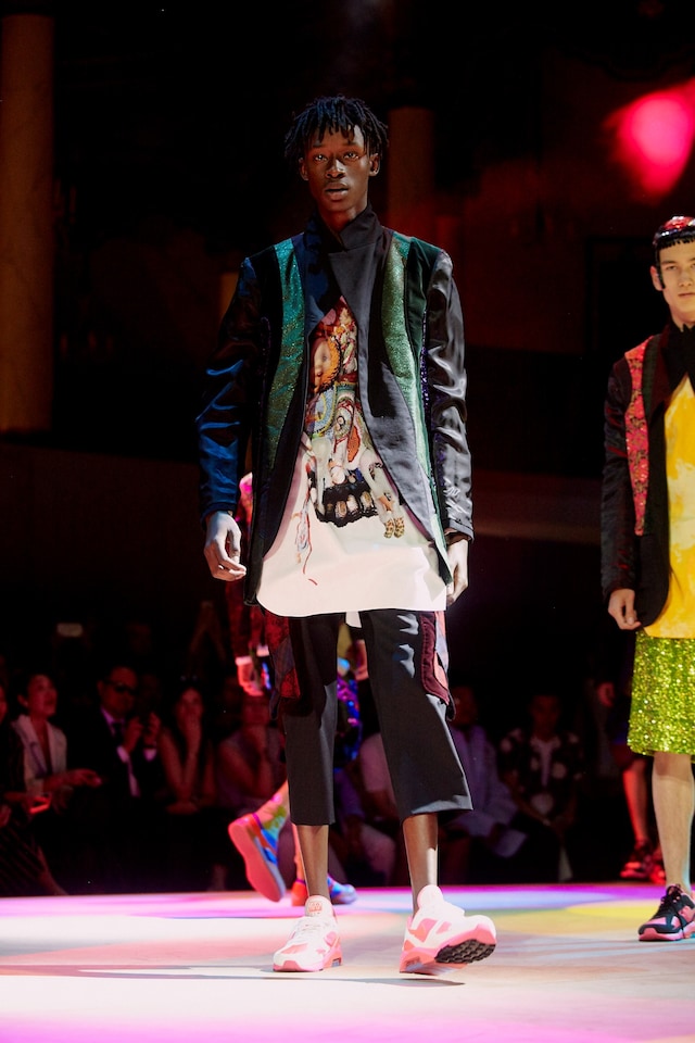 Comme des gar&#231;ons mens ss18 paris show 12