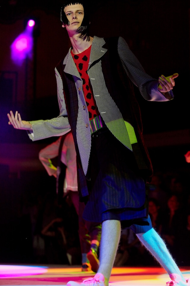 Comme des gar&#231;ons mens ss18 paris show 2