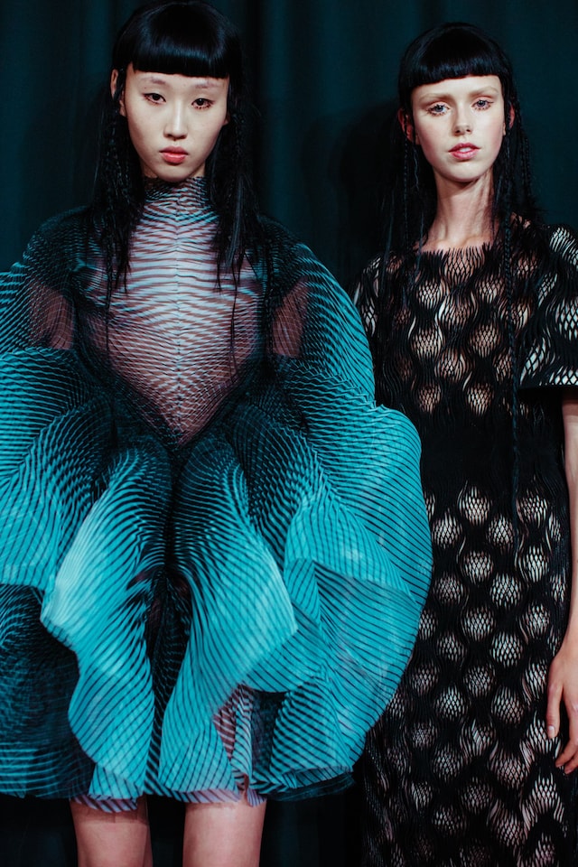 iris van herpen couture paris aw17 2