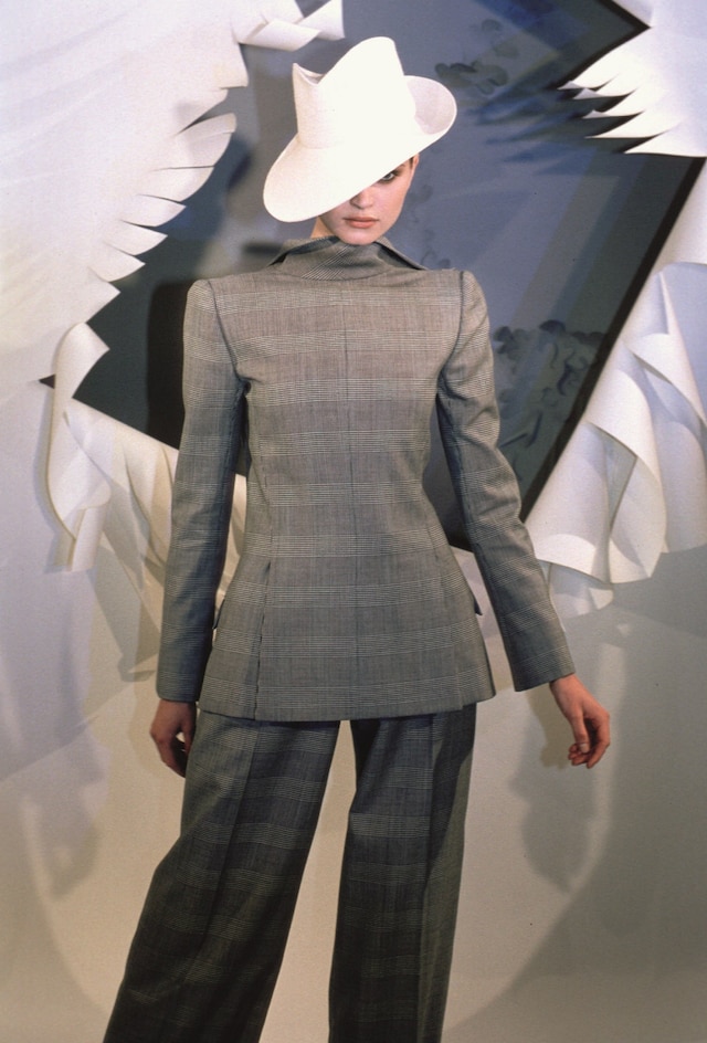 Dior Catwalk: The Complete Collections 8