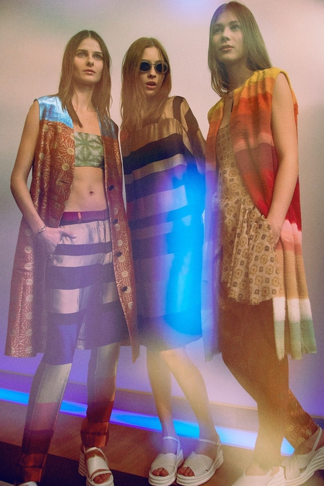 backstage photographer dries van noten fashion paris 5