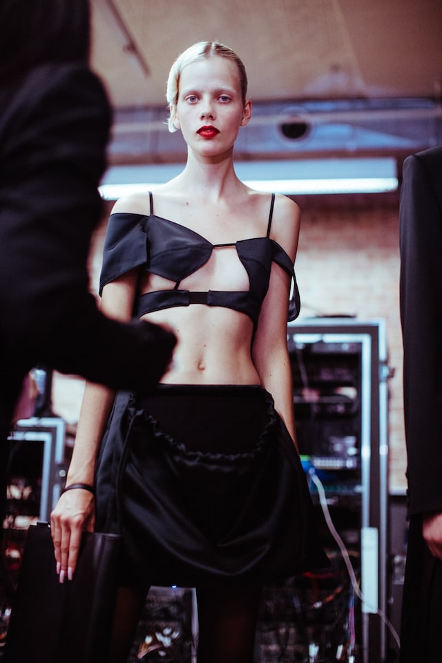 helmut lang shayne oliver ss18 new york isabella burley nyfw 25