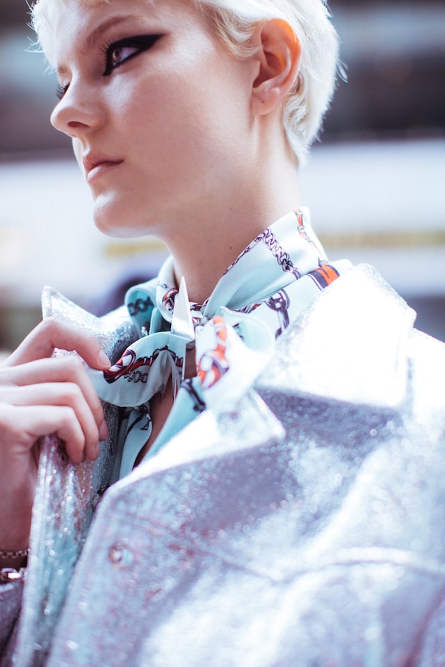 versus versace ss18 dontella csm london lfw 22