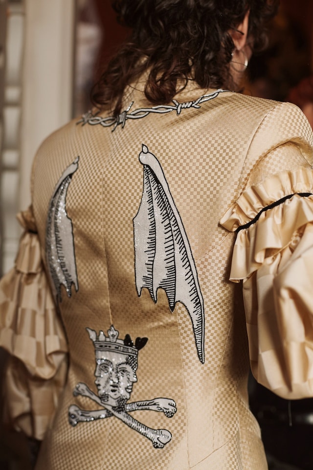 Dilara Findikoglu SS18 london 24