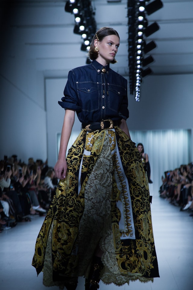 versace ss18 fashion milan mfw 28