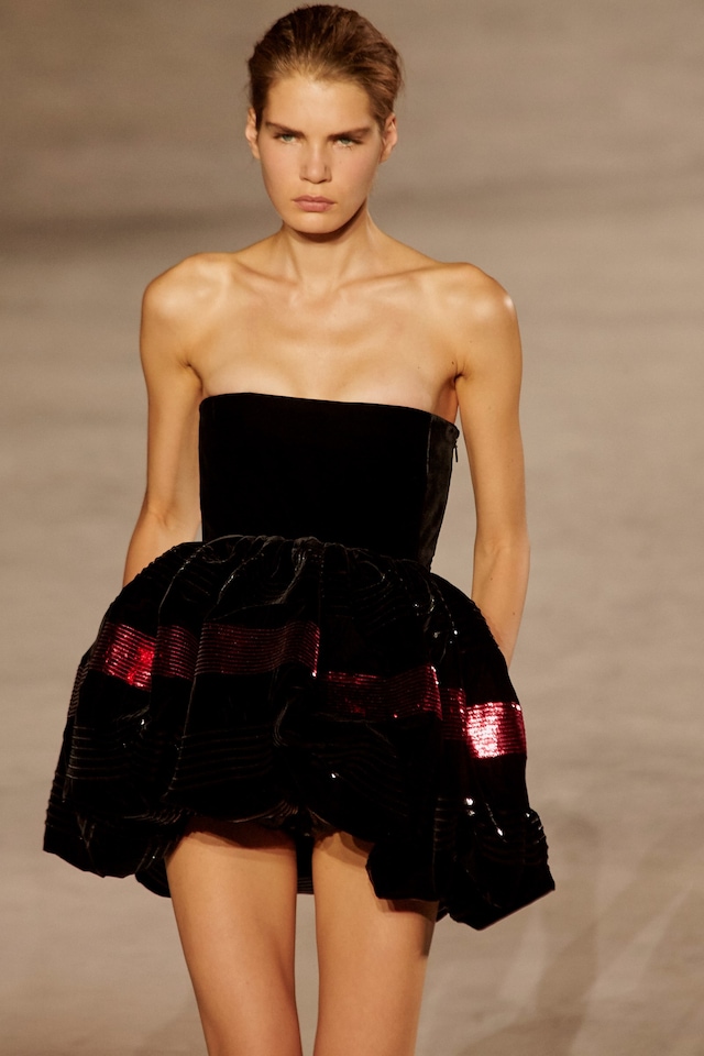 saint laurent ysl ss18 anthony vaccarello paris pfw 30