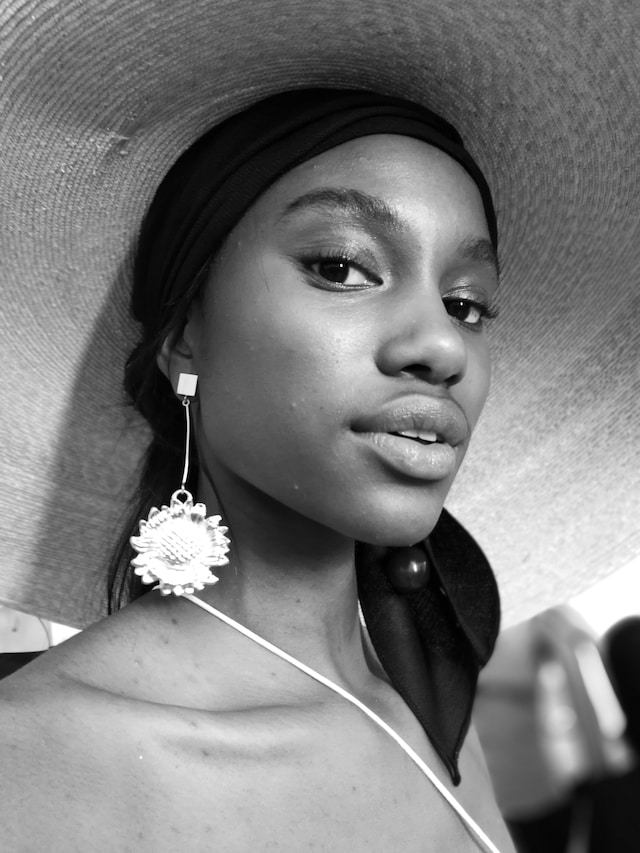 simon porte Jacquemus SS18 paris pfw 2