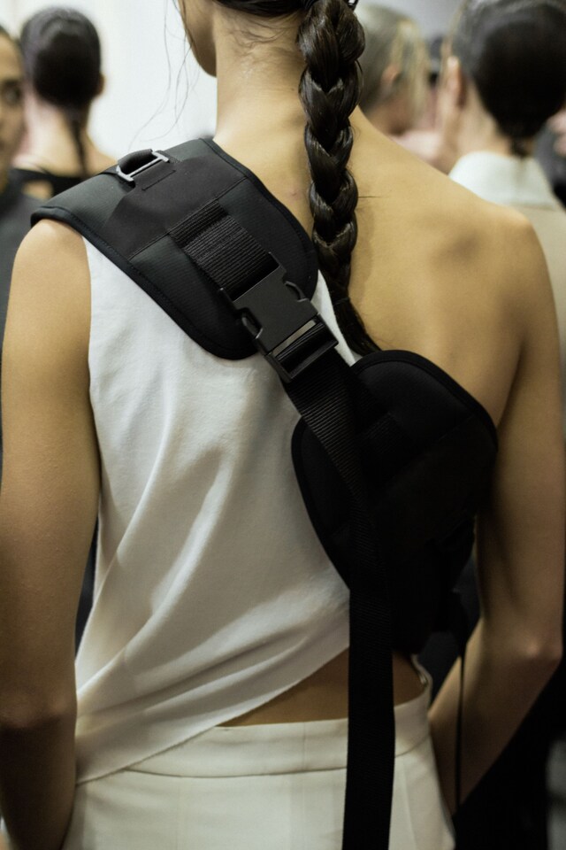 Yang Li SS18 pfw paris 22