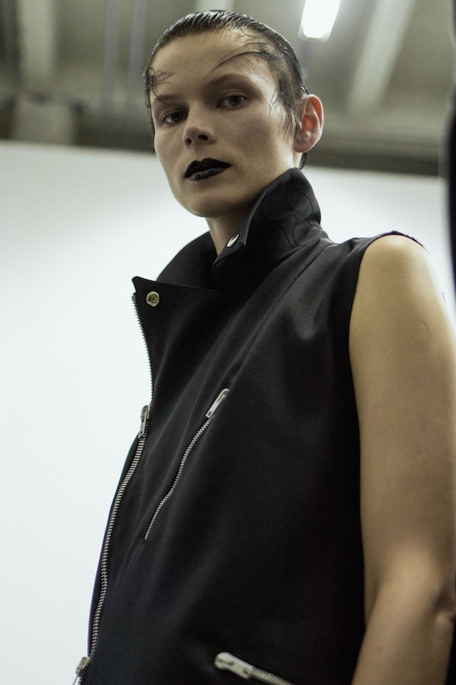 Yang Li SS18 pfw paris 12