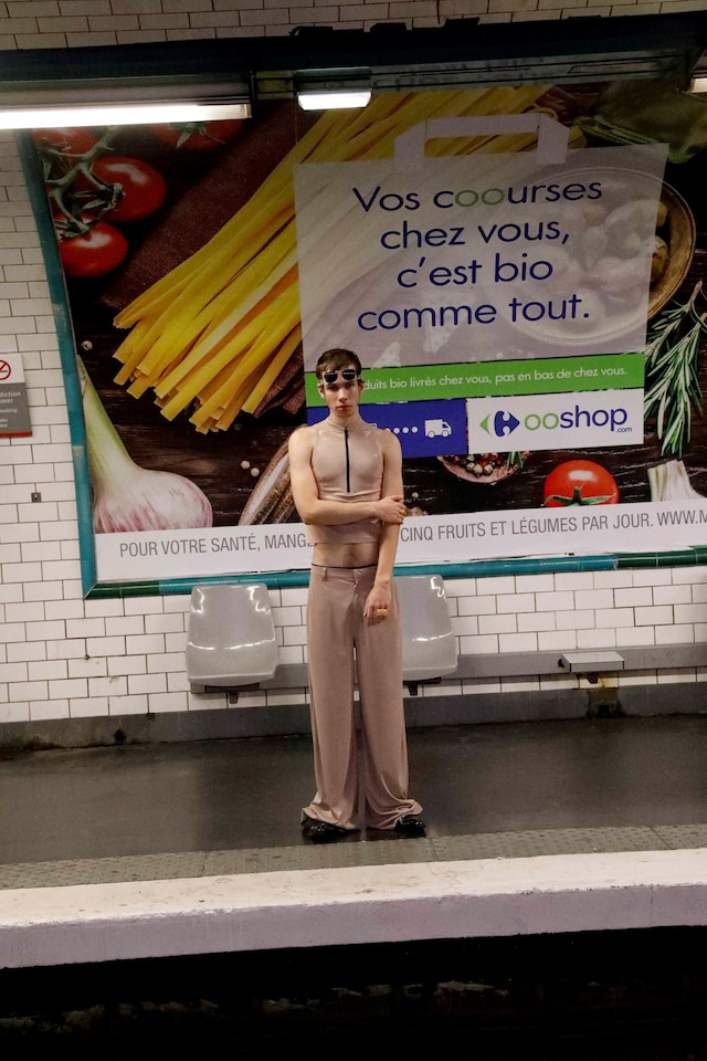 DUMITRASCU SS18 paris metro pfw fashion 2