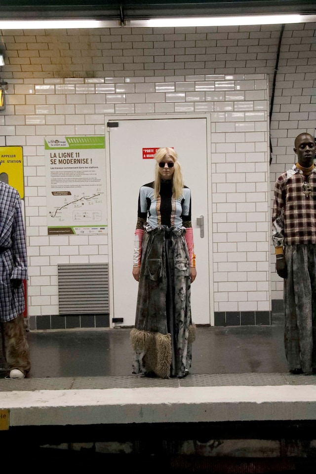 DUMITRASCU SS18 paris metro pfw fashion 13