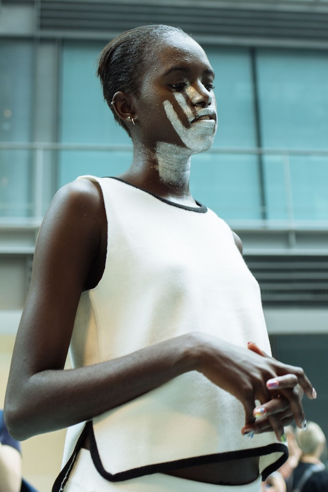 vivienne westwood andreas kronthaler ss18 paris pfw 12