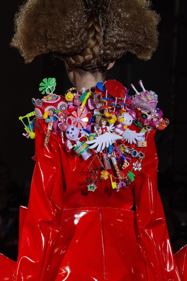 Comme des Gar&#231;ons SS18 paris rei kawakubo pfw 25