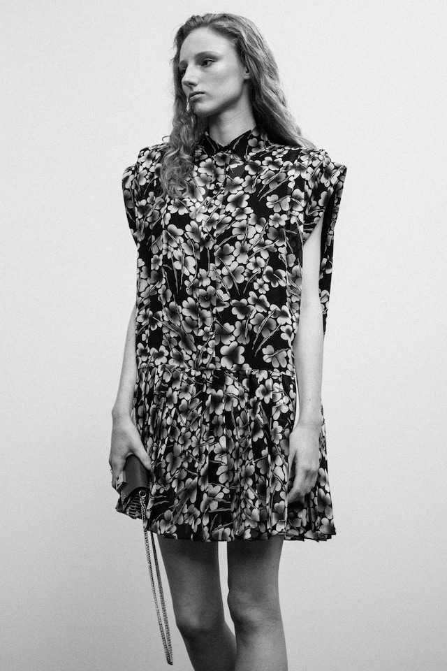 givenchy clare waight keller ss18 paris pfw 9