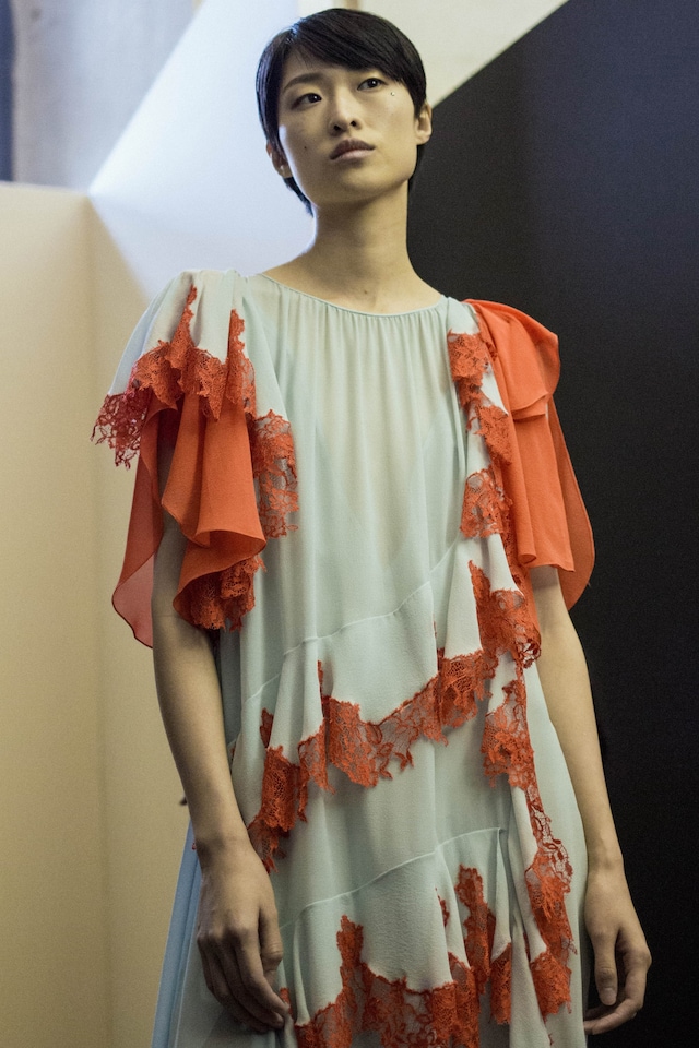 givenchy clare waight keller ss18 paris pfw 21