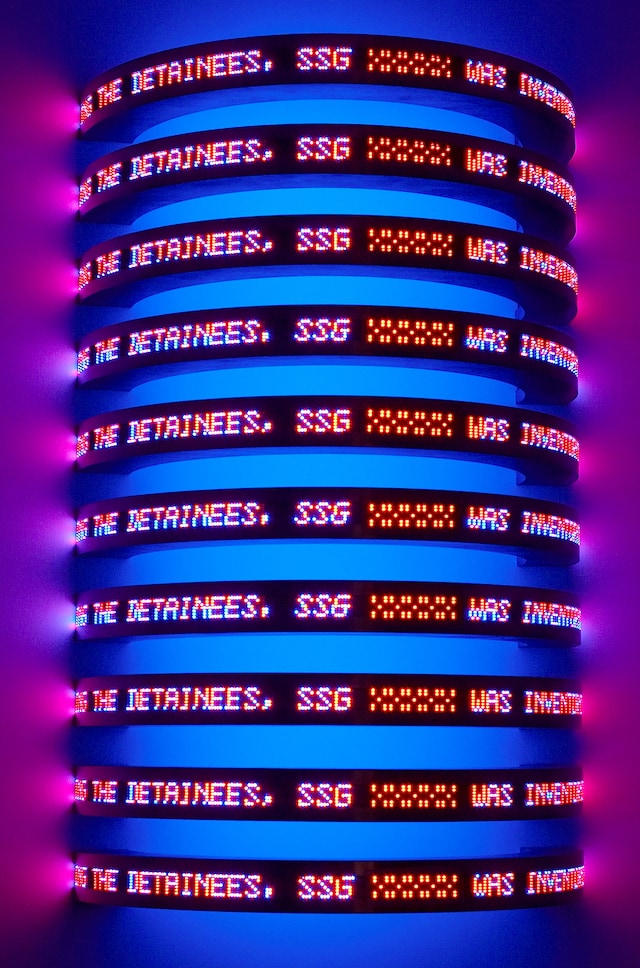 Jenny Holzer How to get the message across 6