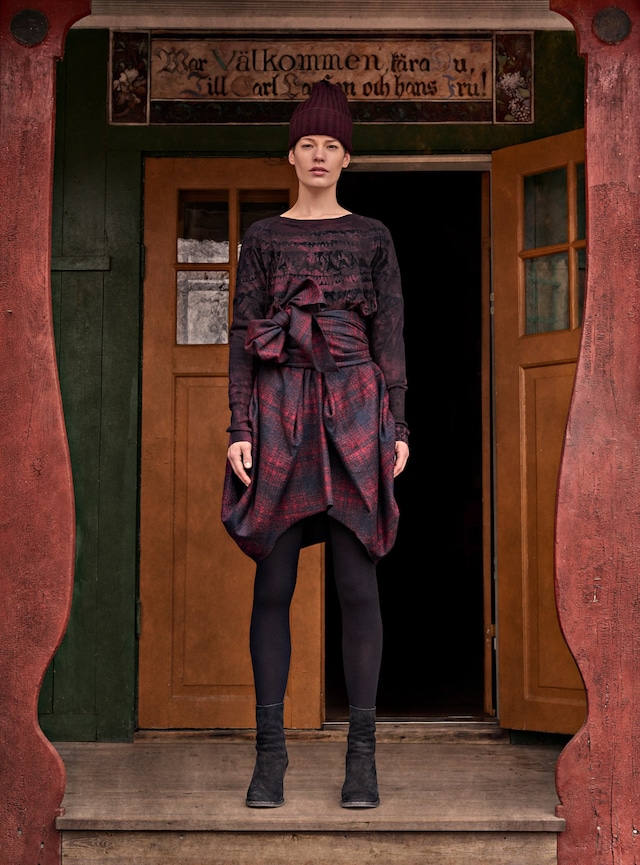 high aw17 campaign knitwear sweden claire campbell 0