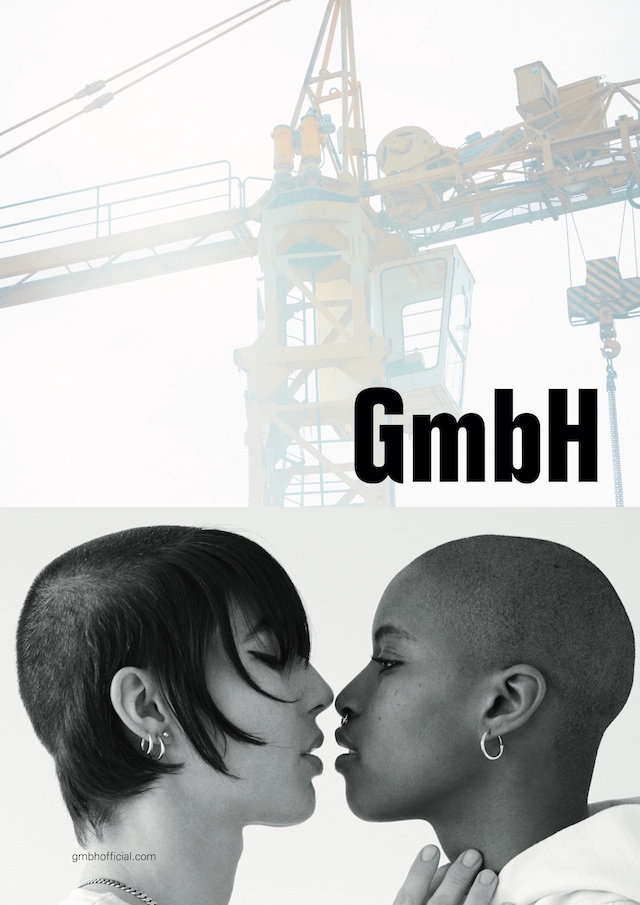 dyke on lgbt lesbian fashion magazine 7