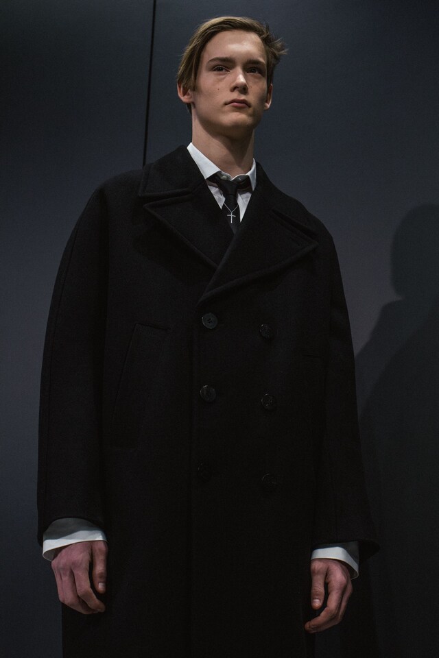 Neil Barrett AW18 21