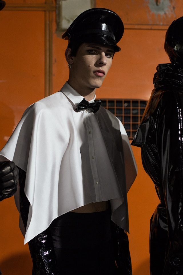moschino jeremy scott aw18 milan mfw fashion 12