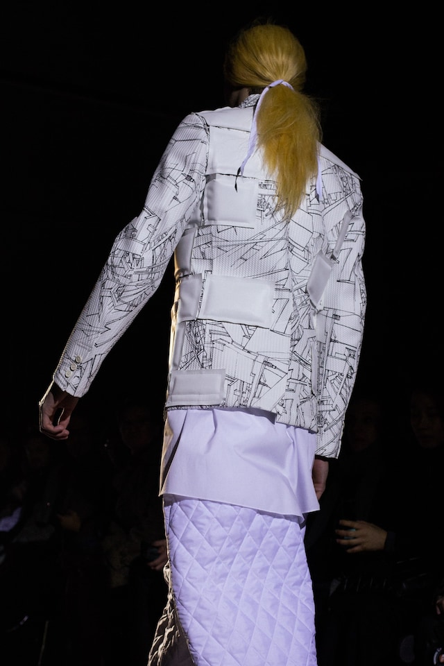 Comme des gar&#231;ons mens aw18 paris show 13