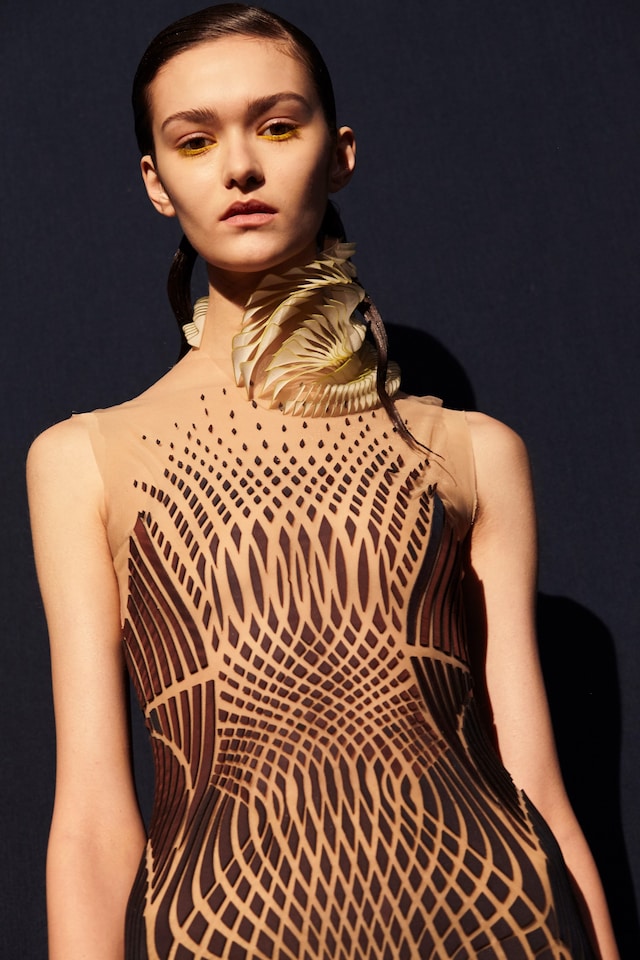 iris van herpen couture ss18 paris pfw 15