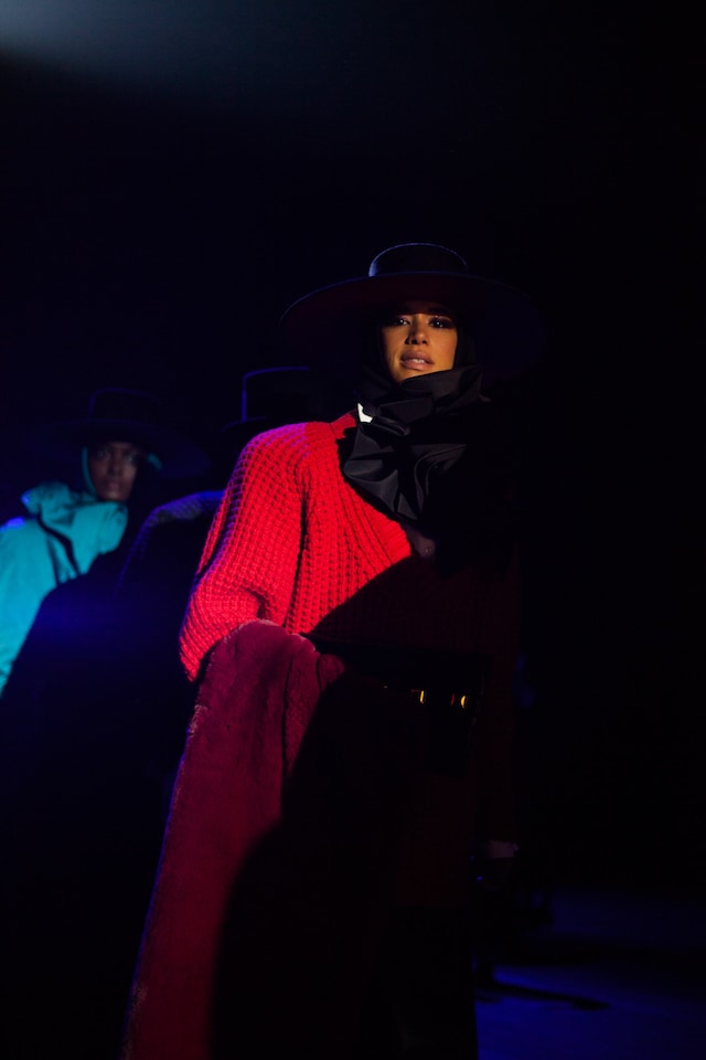 marc jacobs aw18 show new york nyfw 80s 16