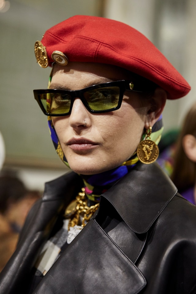 versace aw18 donatella milan mfw fashion week 15