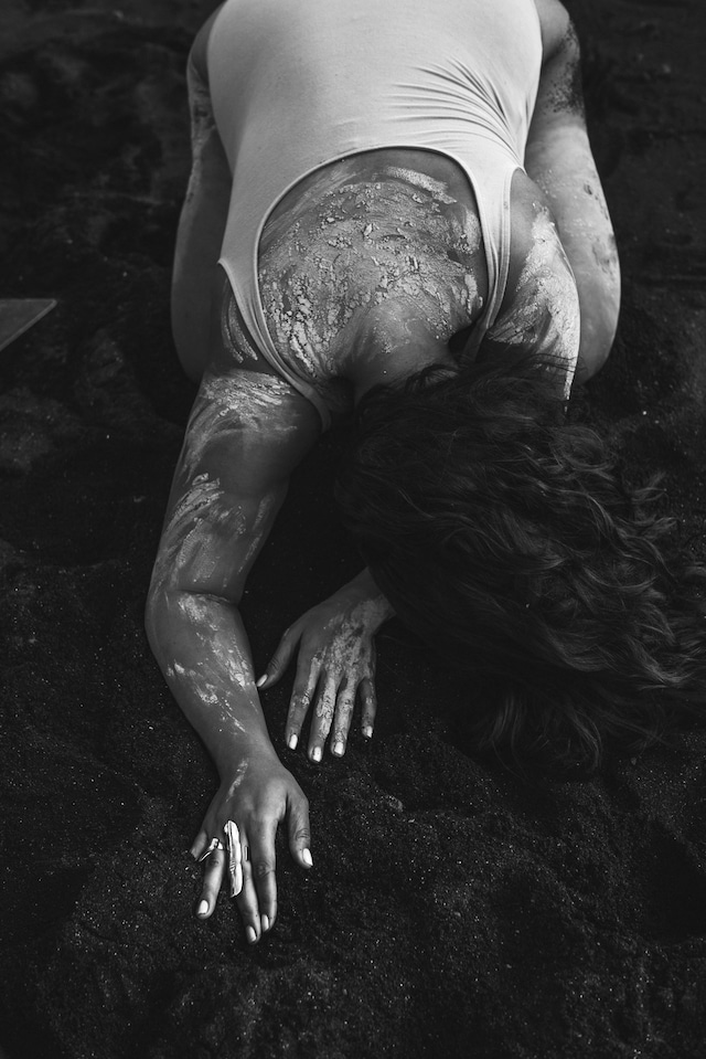 mercedes paloma elsesser she&#39;s honey &amp; dirt film 1