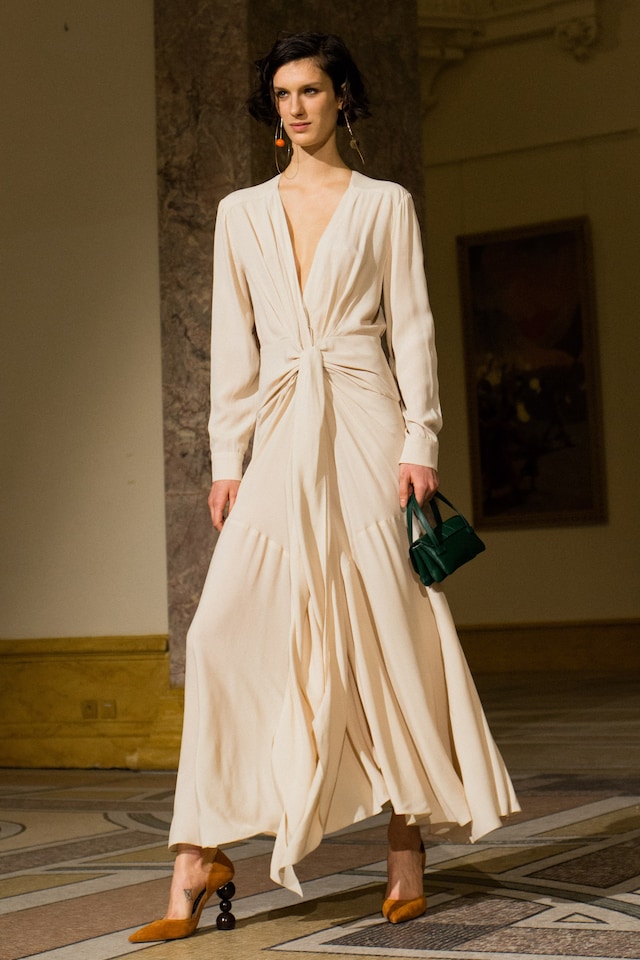 simon porte jacquemus aw18 show paris fashion week 4