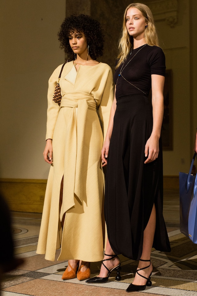 simon porte jacquemus aw18 show paris fashion week 15