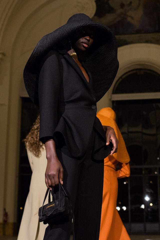 simon porte jacquemus aw18 show paris fashion week 21