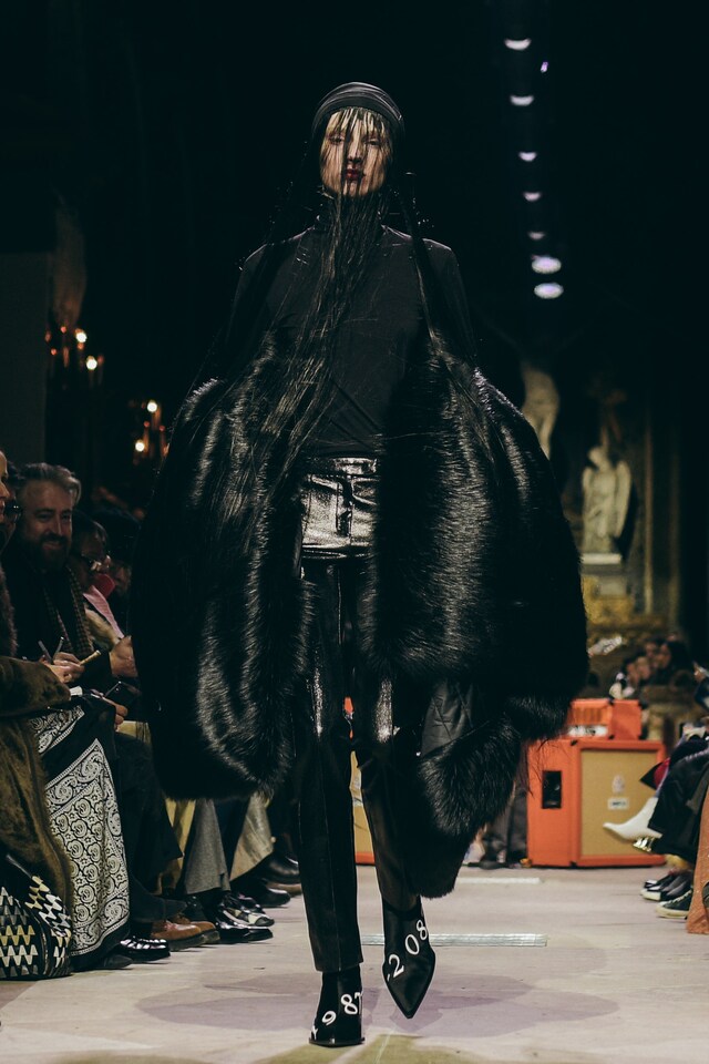 yang li aw18 pfw paris fashion week 14