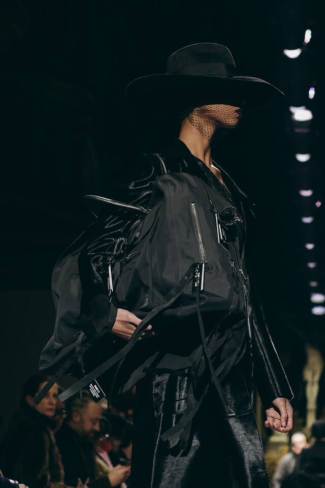 yang li aw18 pfw paris fashion week 22