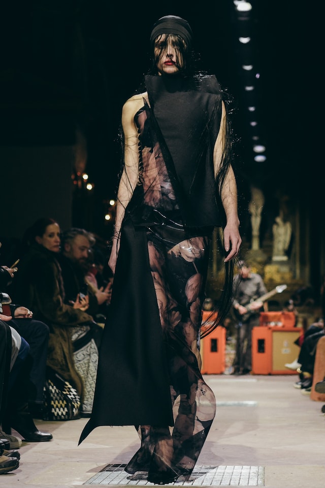 yang li aw18 pfw paris fashion week 11