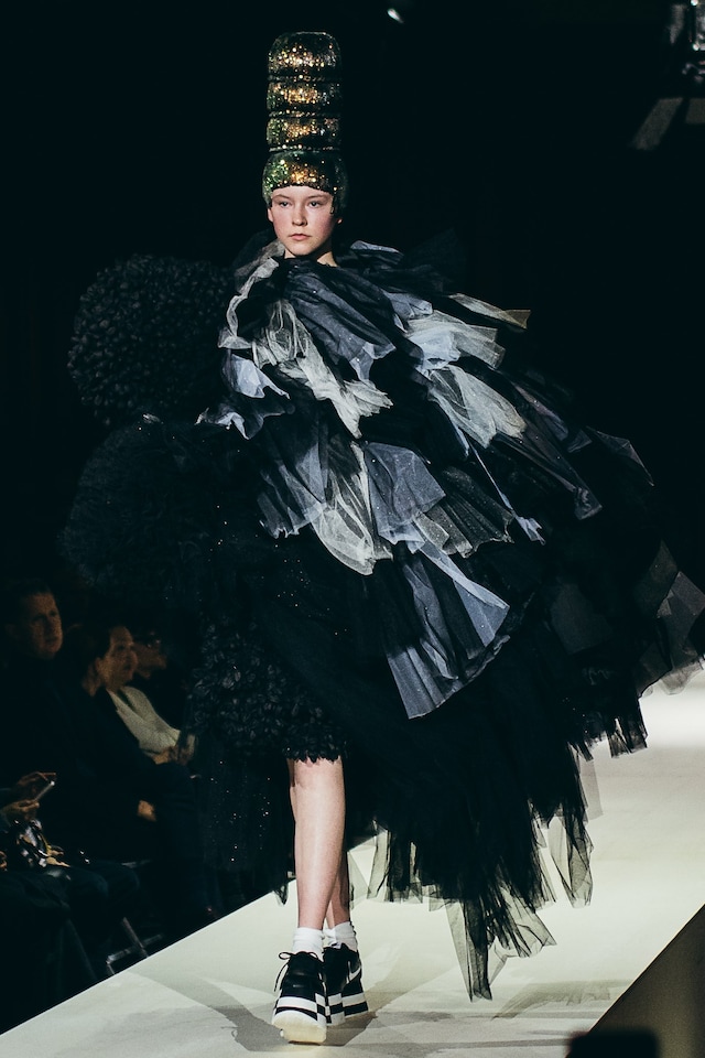 comme des gar&#231;ons rei kawakubo pfw paris fashion week aw18 10