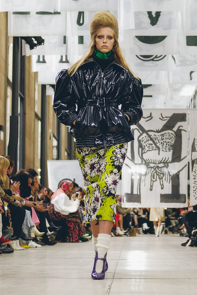 miu miu aw18 fw18 aw18 paris fashion week pfw elle fanning 12