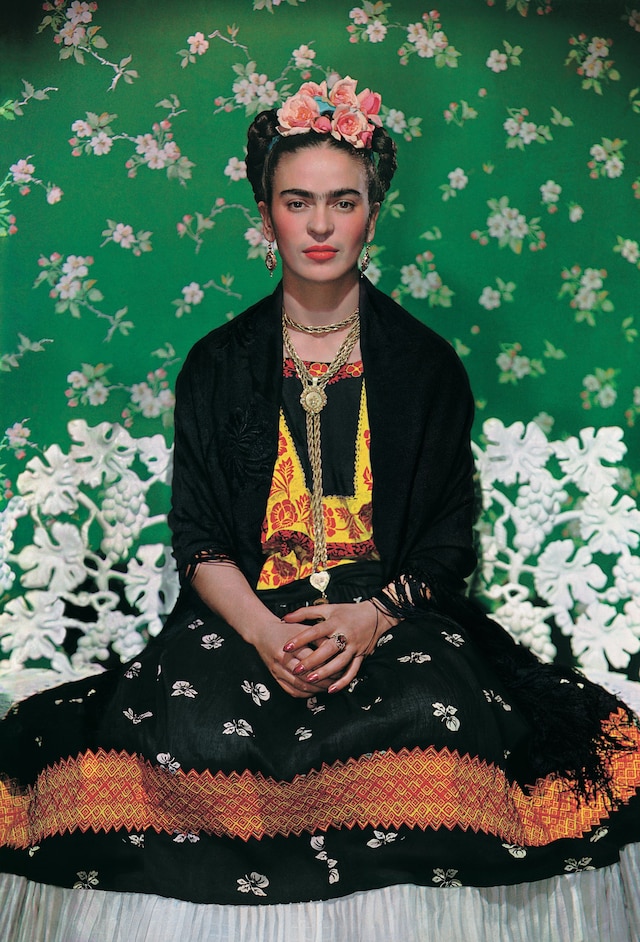 frida kahlo mexico artist making her self up v&amp;a exhibition 1